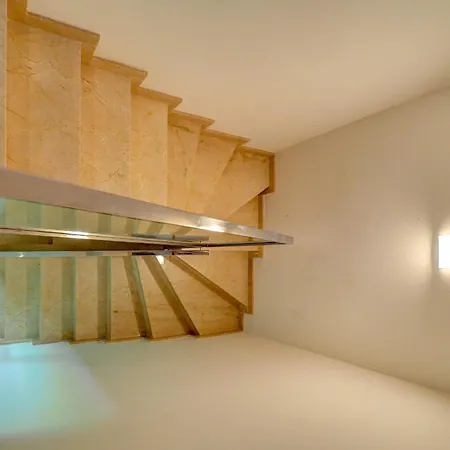 Appartamento La Perla By Hello Homes