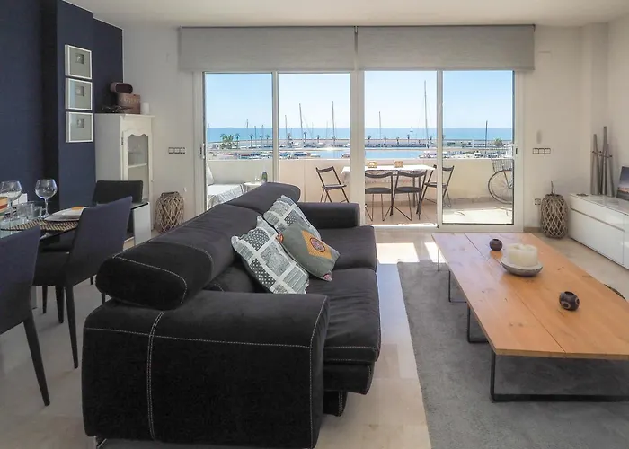 Apartment La Perla By Hello Homes